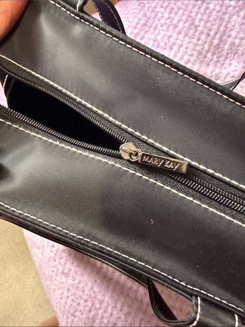 NEW Mary Kay Branded Quilted Black Tote Bag with Double Shoulder Straps.  NWOT - Picture 7 of 8